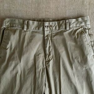 Vineyard Vines Men’s Breaker Pants Tan Size 32W x 30L